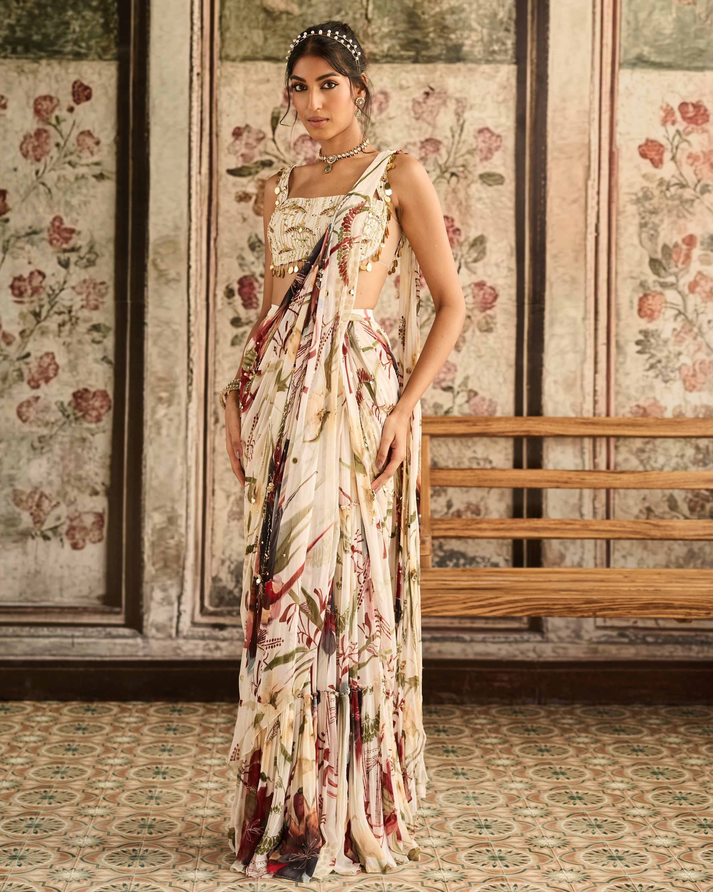 Ivory Floral Leaf Print Sari Set
