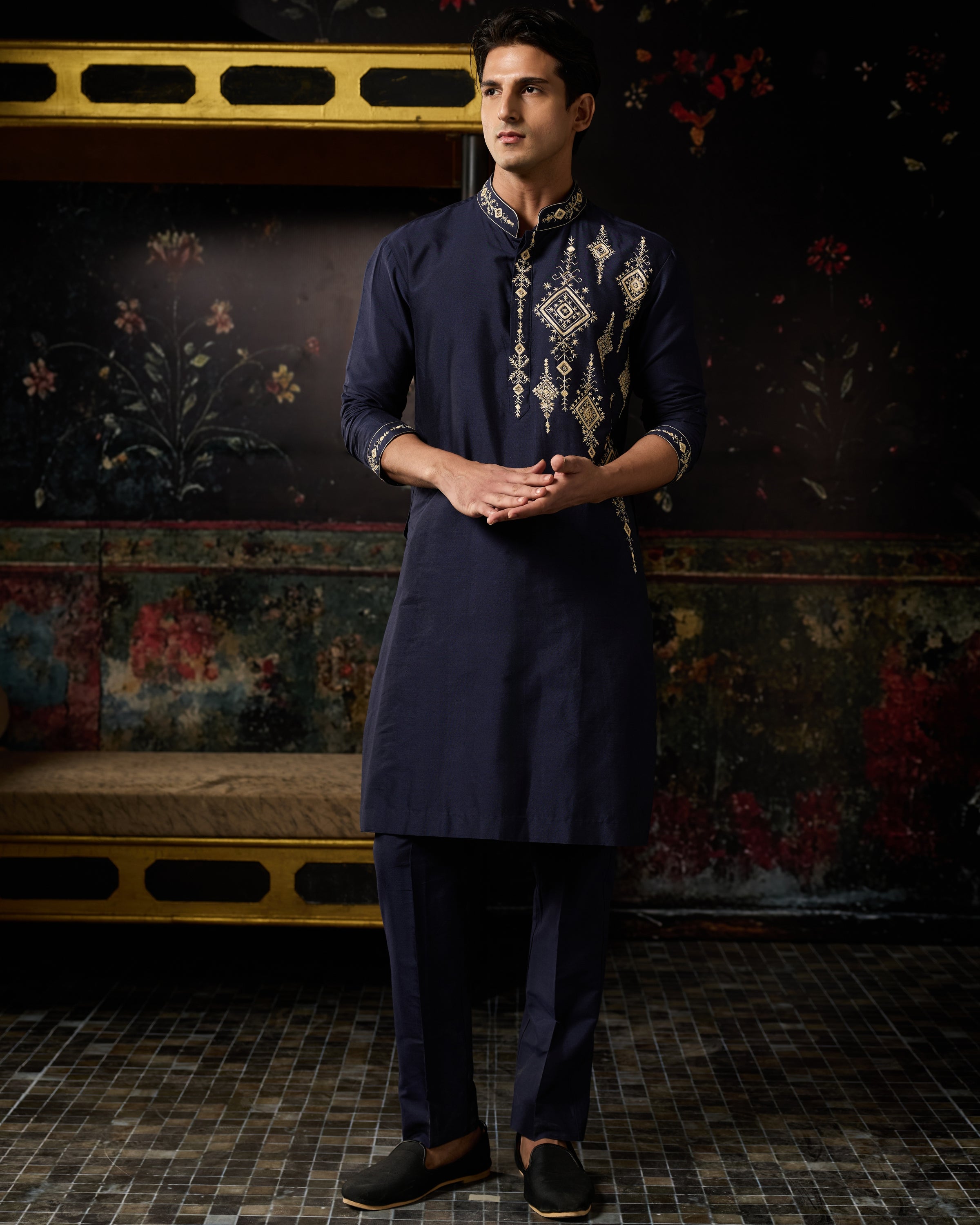 Blue Thread Embroidered Kurta And Pants Set