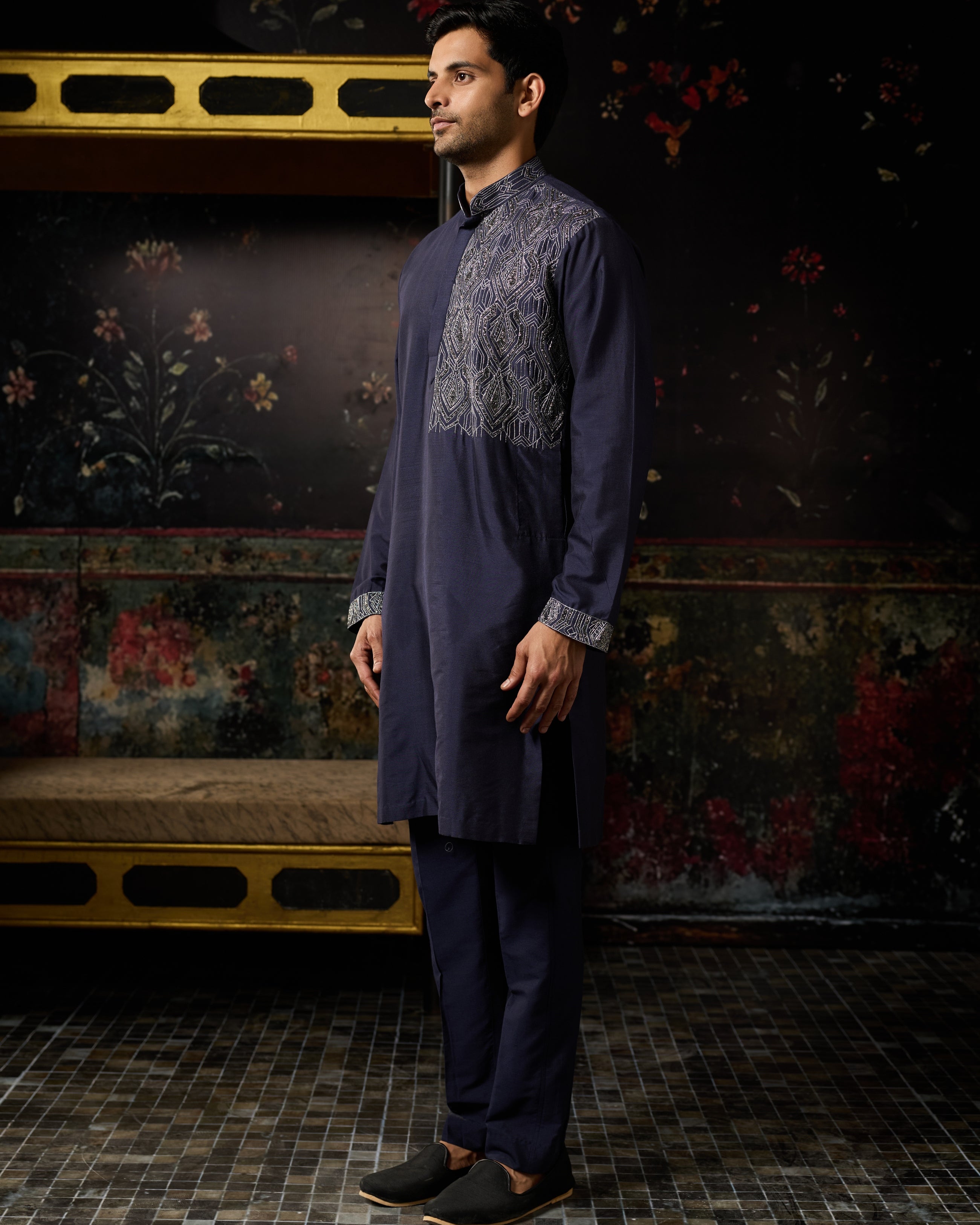 Blue Geometric Embroidery Kurta & Pants Set