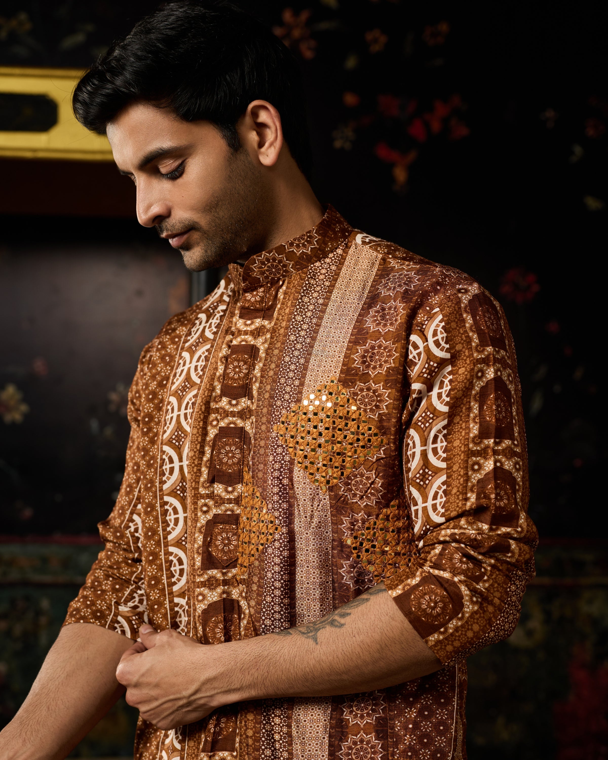 Caramel Print & Highlighted Kurta & Pants Set