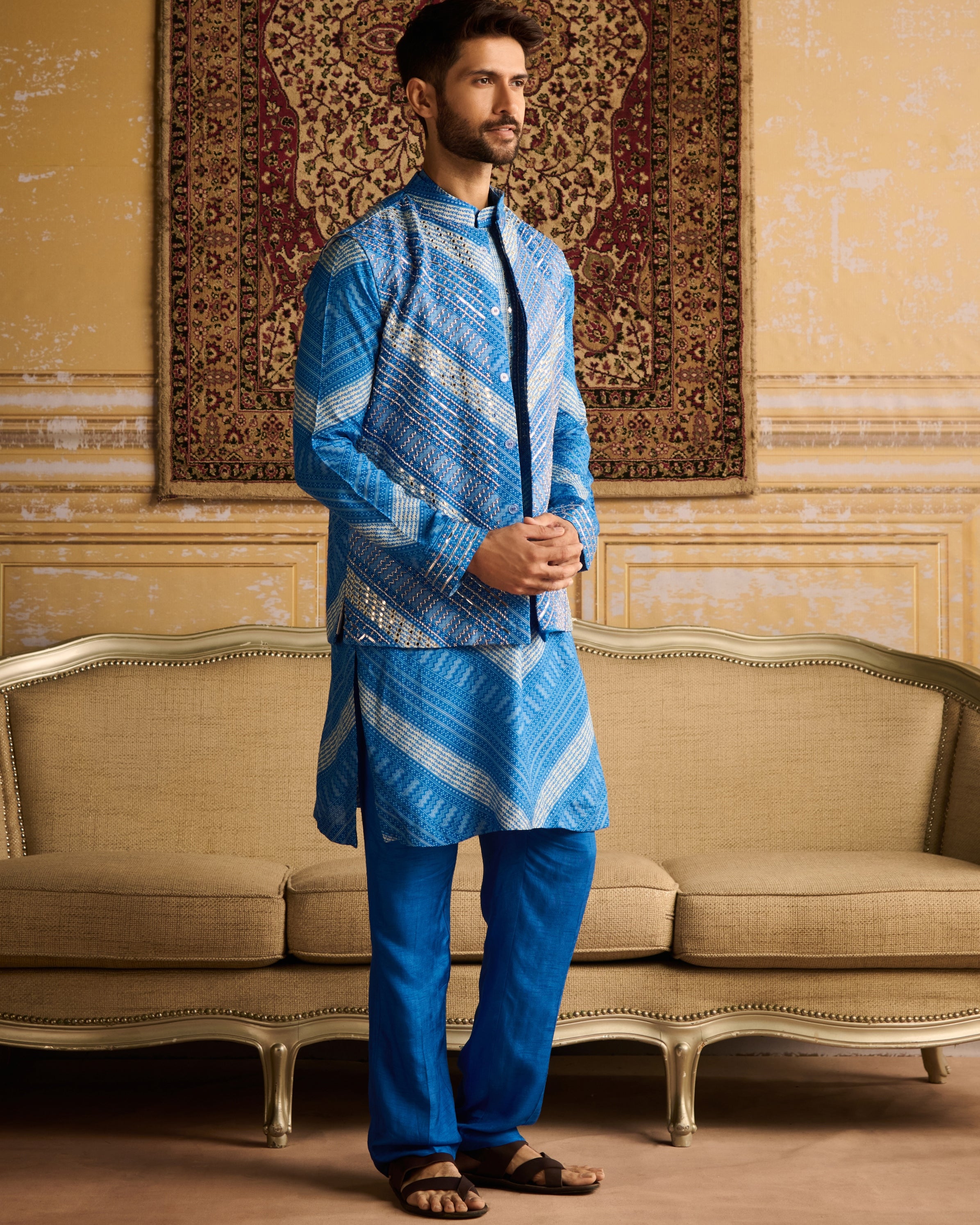 Blue Chevron Print & Embellished Kurta With Solid Blue Pants