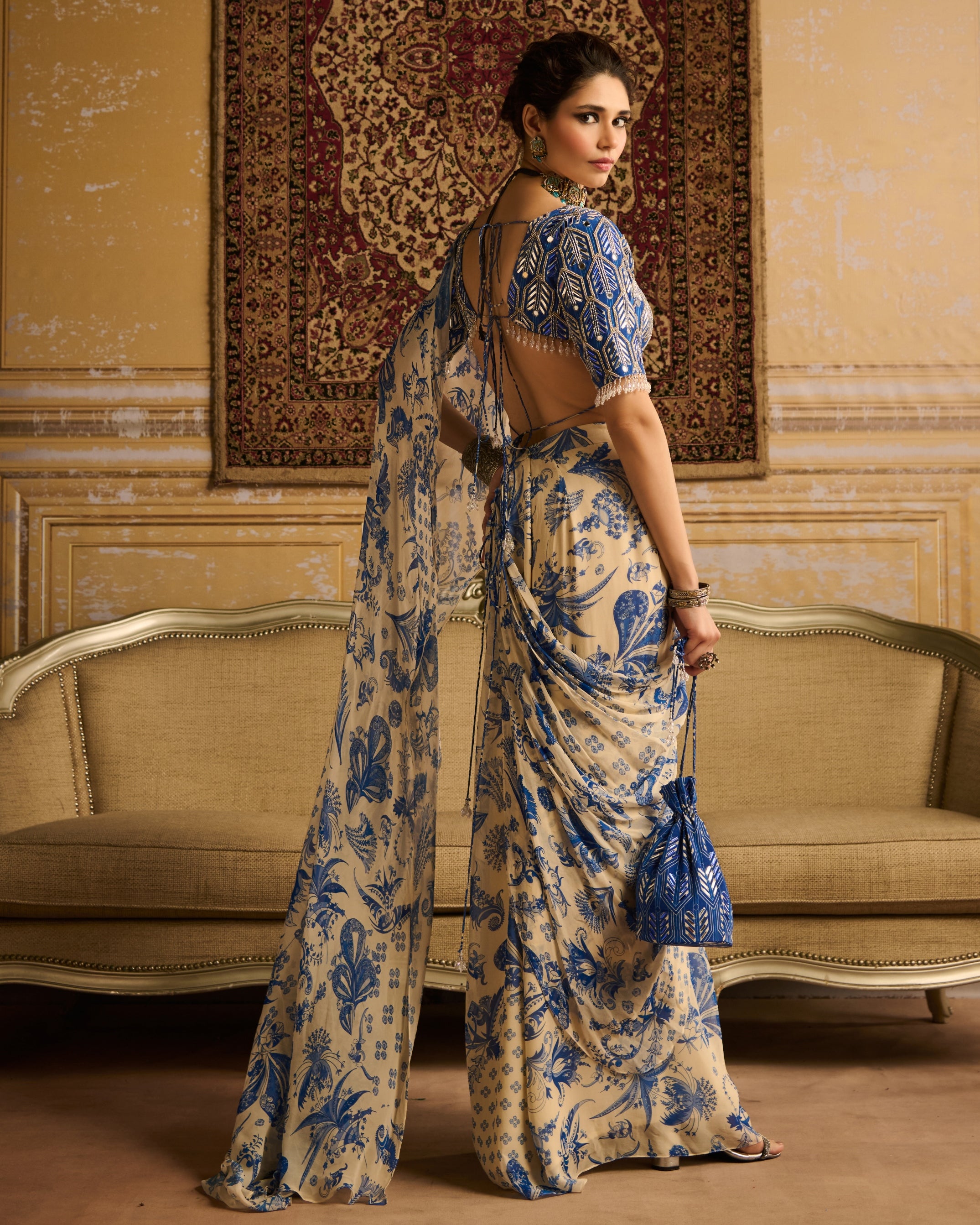 Blue Print Highlighted Blouse And Sari Set