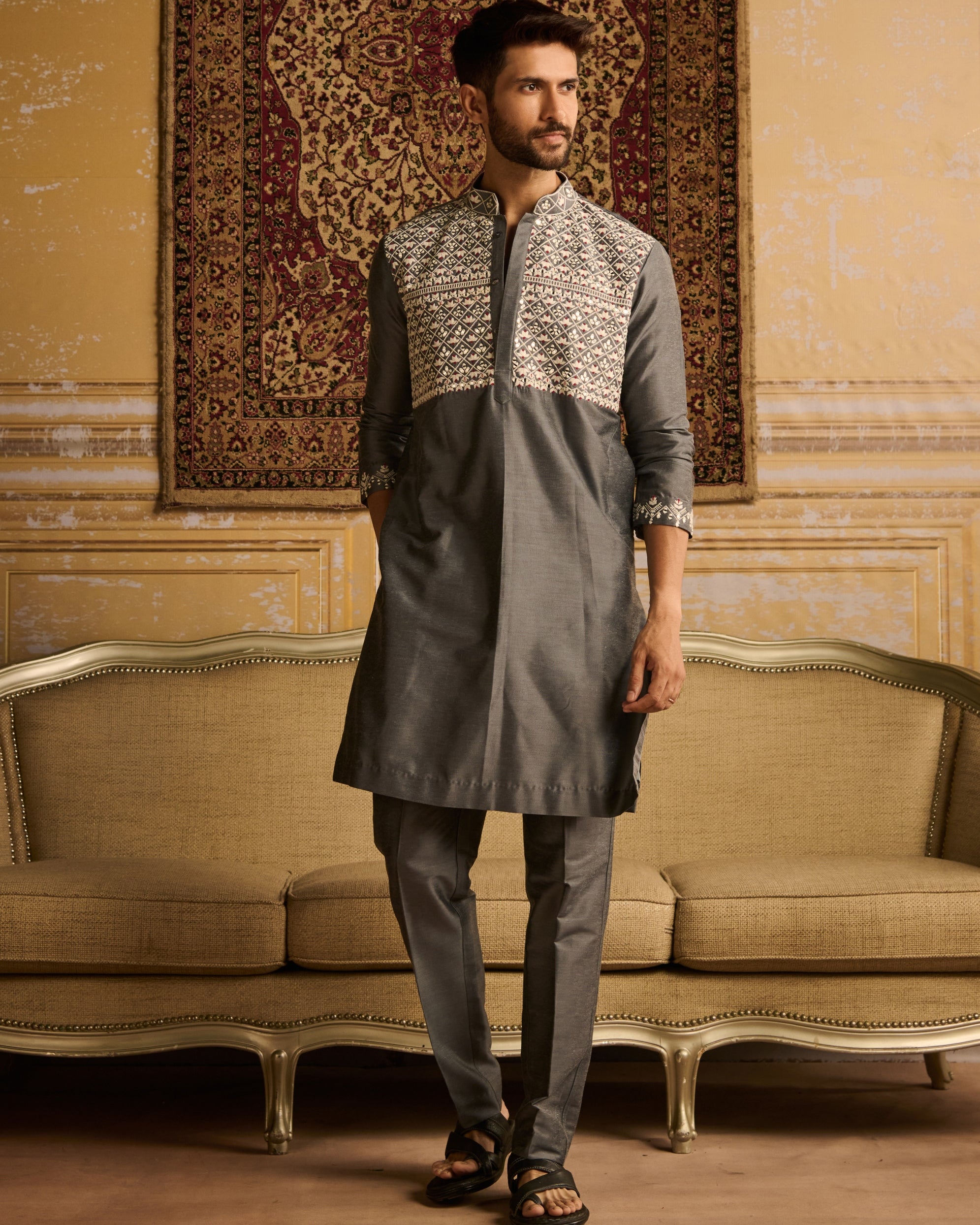 Grey With White Floral Geometric Embroidered Kurta With Grey Pants