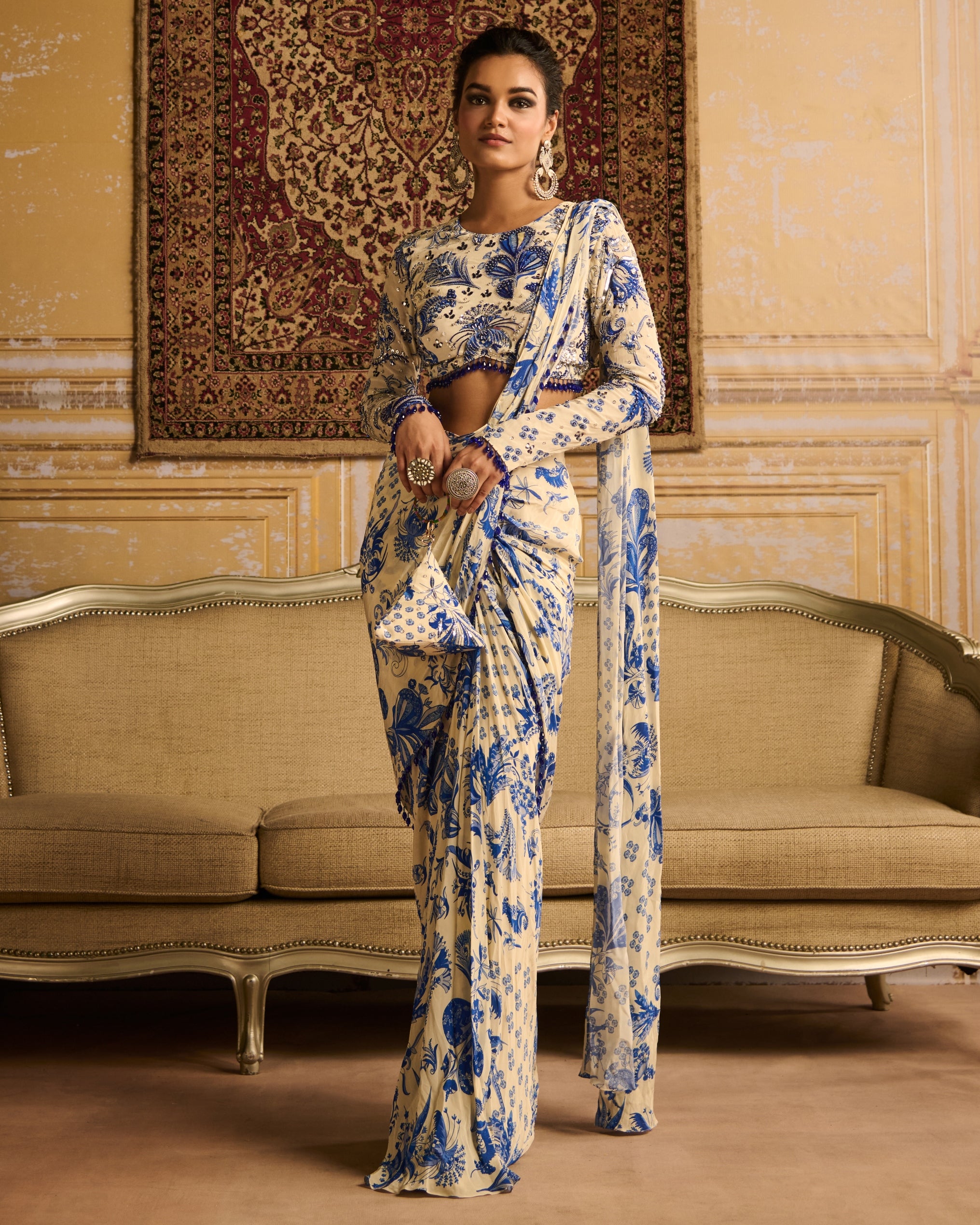 Blue Highlighted Blouse And Dhoti Sari Set