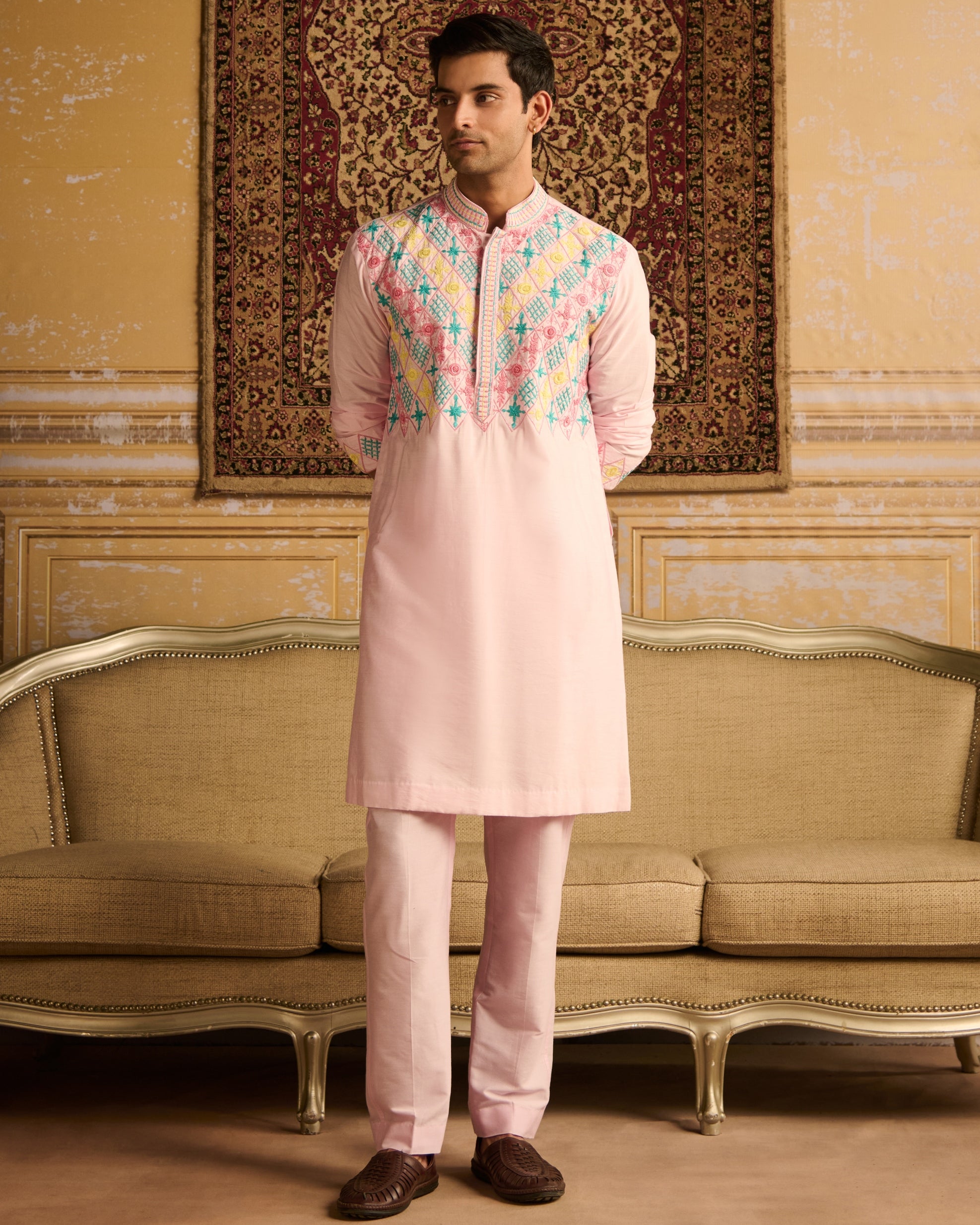 Blush Pink With Thread & Cutana Mix Floral & Geometric Embroidered Kurta With Blush Pink Pants