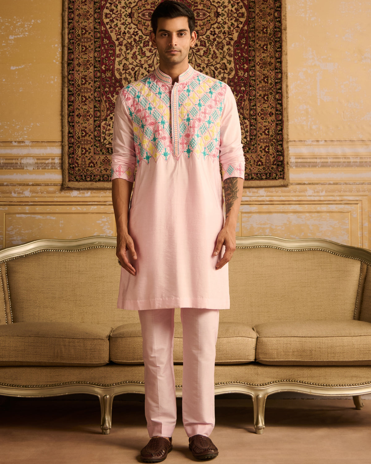 Blush Pink With Thread & Cutana Mix Floral & Geometric Embroidered Kurta With Blush Pink Pants