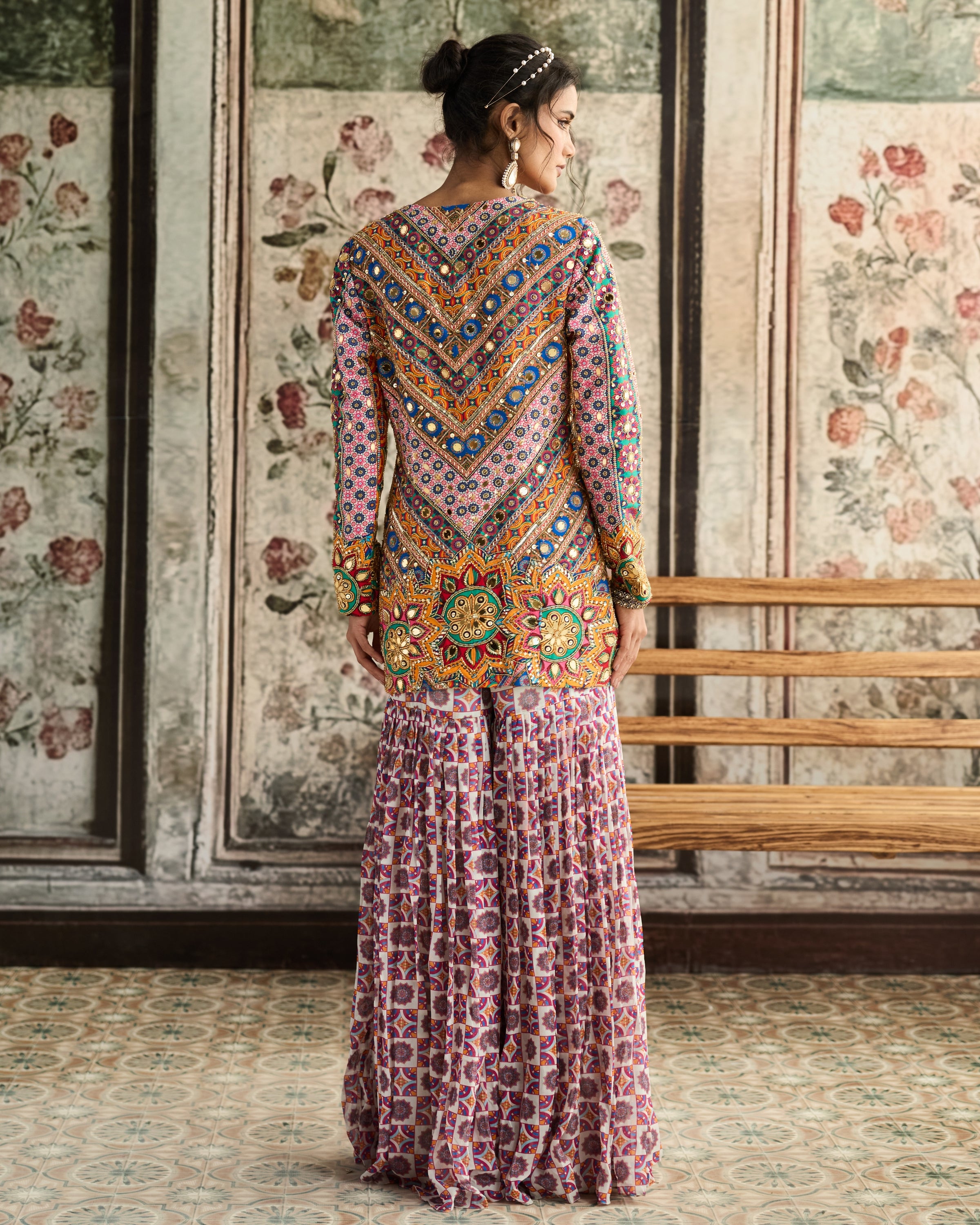 Multi-Color Print And Highlighted Jacket Set