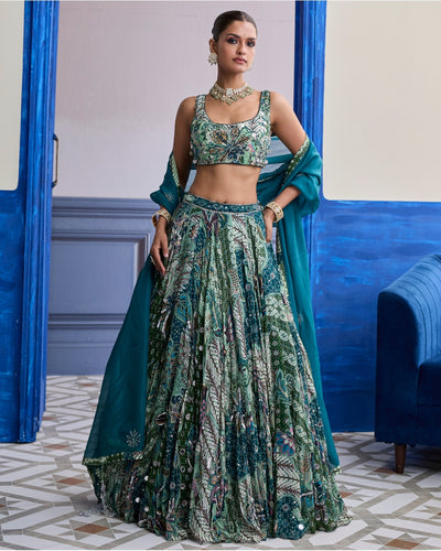 Green Floral Blouse With Highlighted Lehenga & Embroidered Dupatta Set