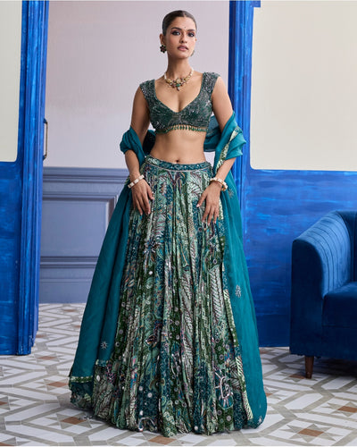 Green Wave Embroidered Blouse With Print Highlights & Solid Dupatta Set