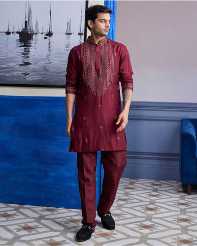 Maroon Emboidered Kurta With Pants
