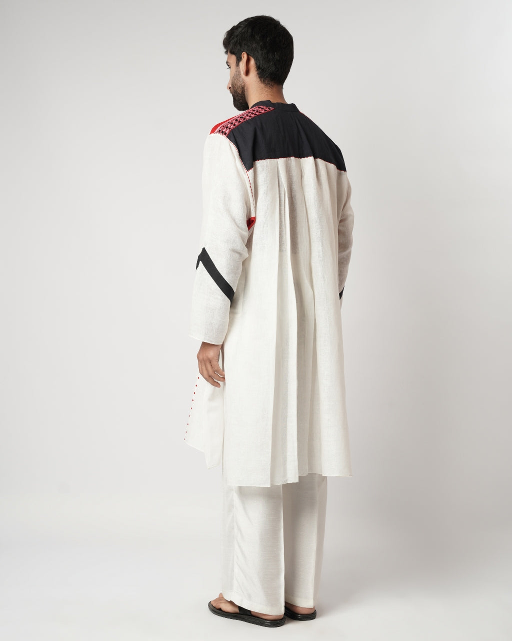 Ruby Bindi Panelled Oversized Gusset Kurta Set