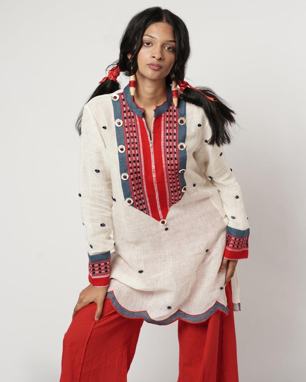 Naga-Yoke Dot Kurta Set