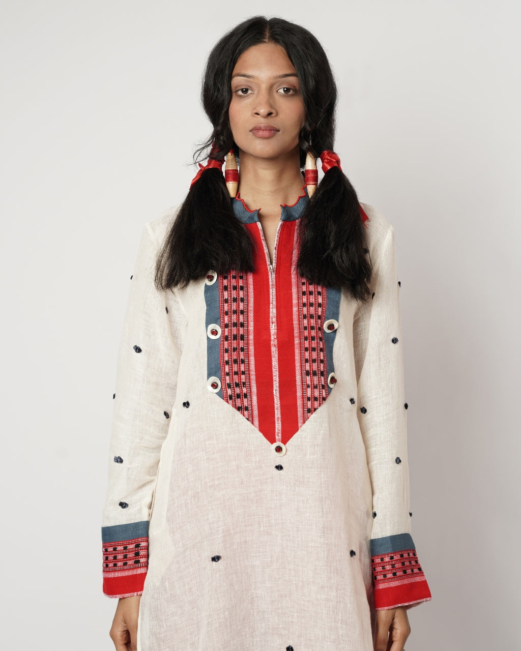 Naga-Yoke Dot Kurta Set
