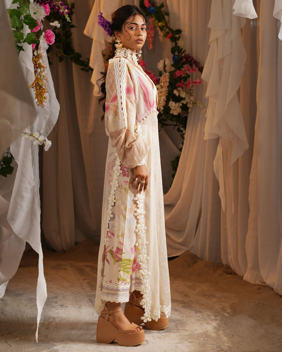 Vally Print Kaftan Kurta With Scalloped Border Cropped Pants