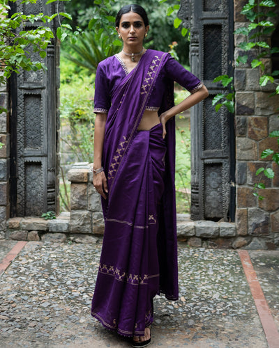 Violet Hand Interval Embroidered Sari With Blouse