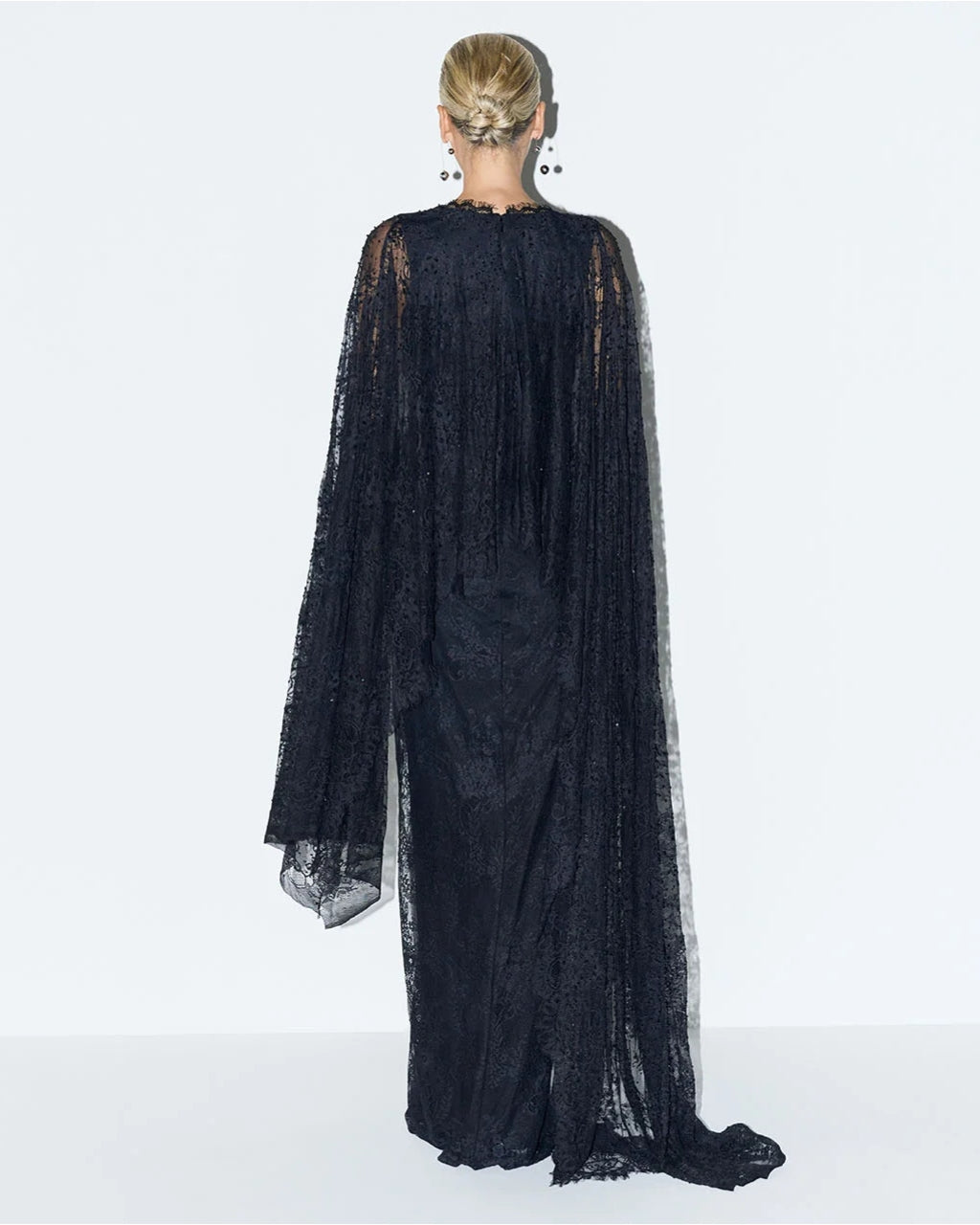 Juan 2.0 Black Chantilly Dress