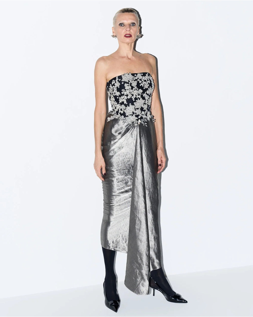 Andres Silver Black Corset Skirt Set