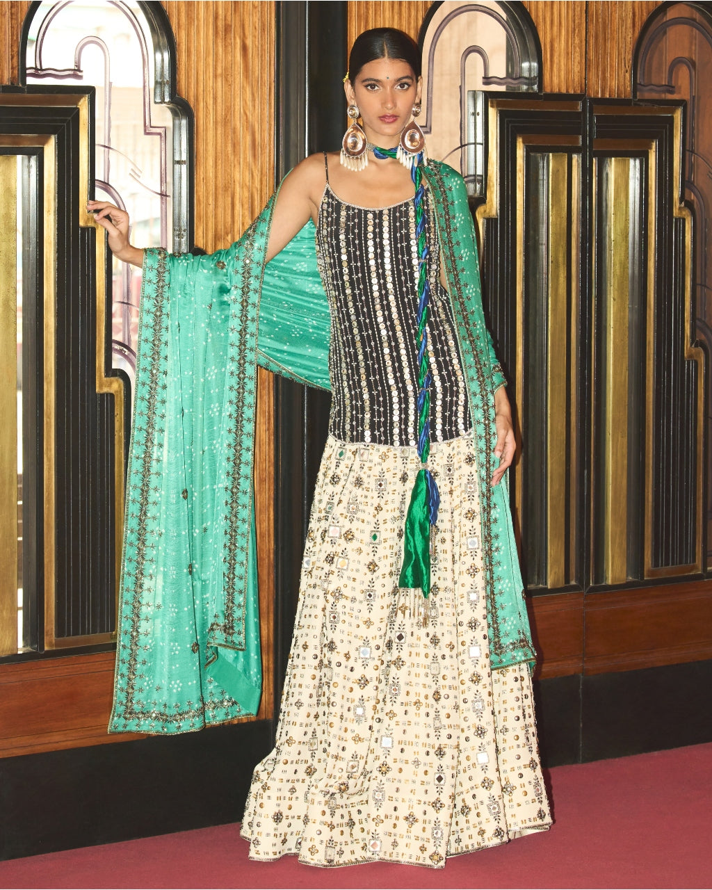 Madhubala Lehenga Set