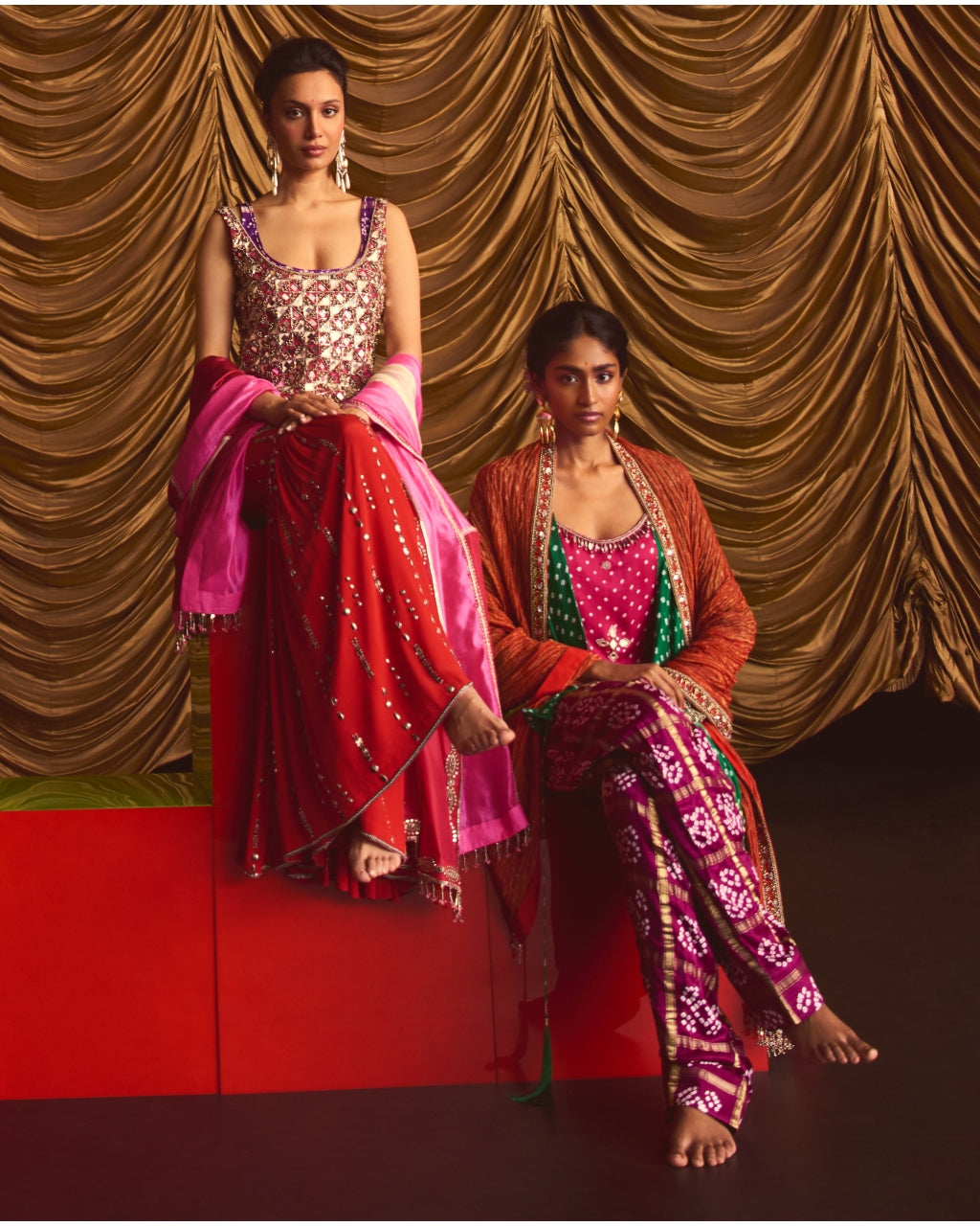 Aaina Kurta Set