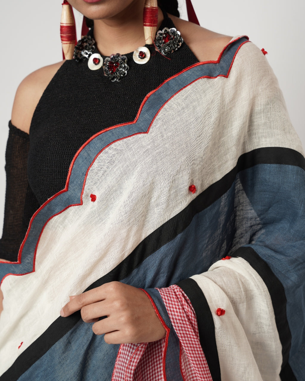 Gamcha Colour Block Scallop Sari Set