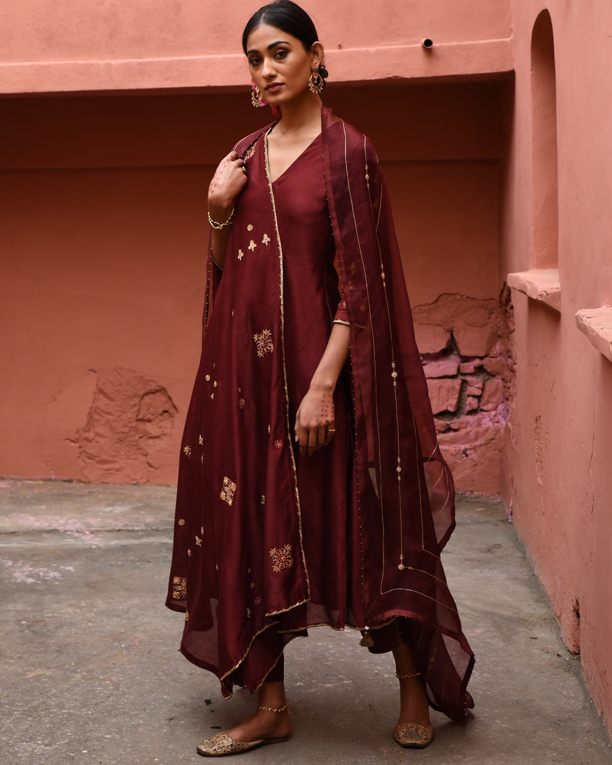 Mahogany Hand Embroidered Cross Over Set