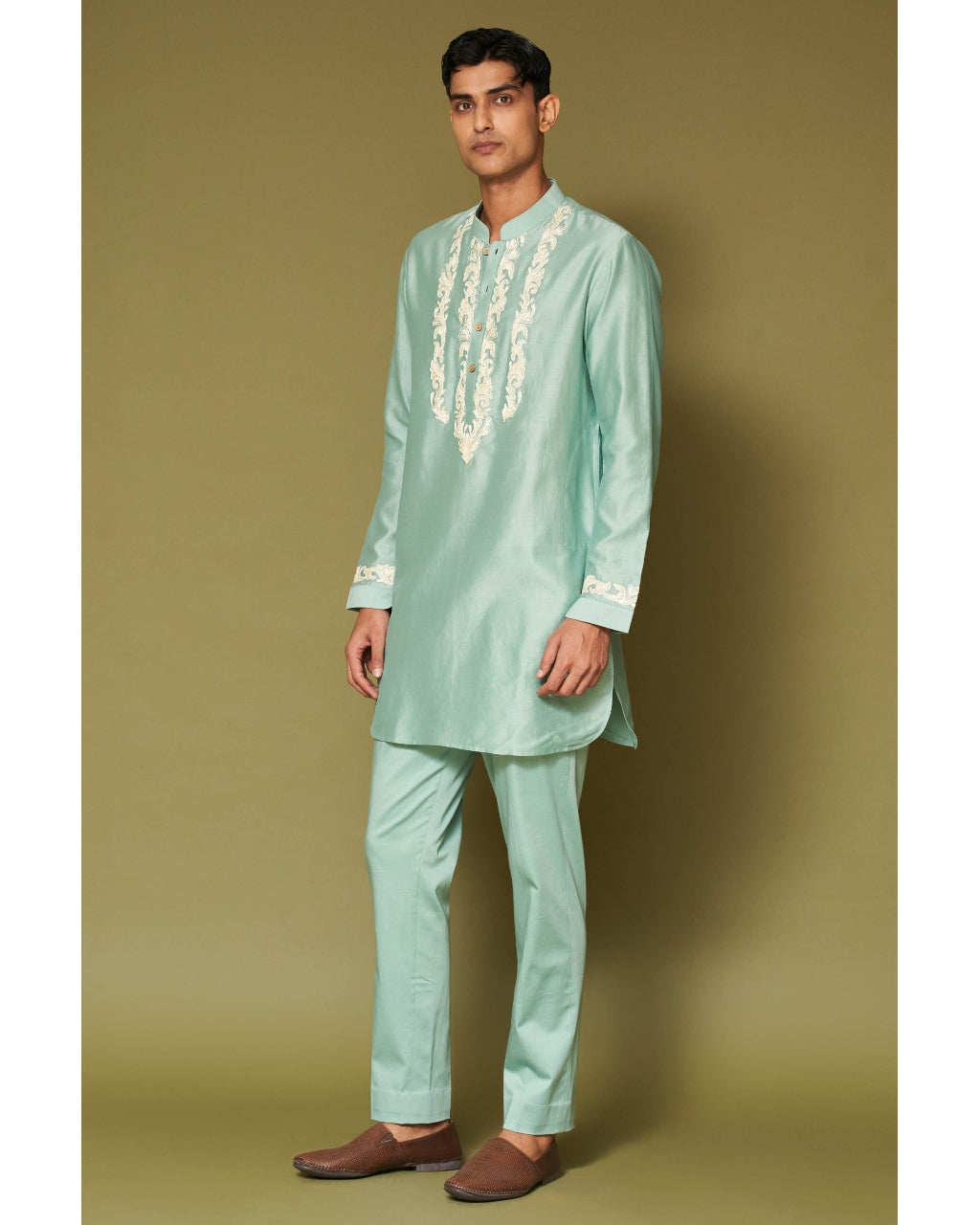 Aqua Dori Embroidered Chanderi Kurta Set