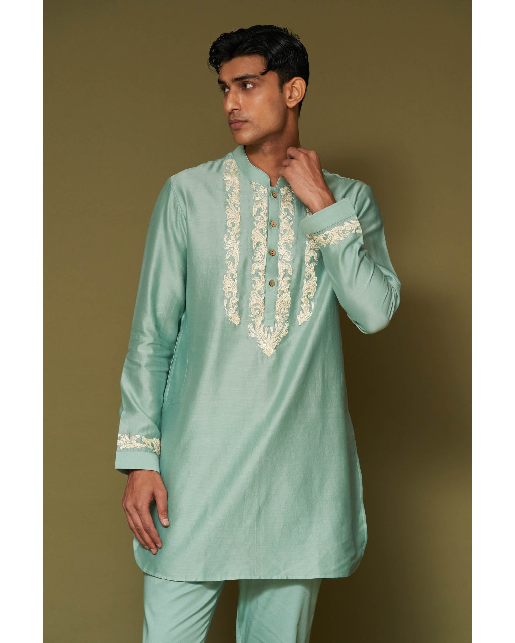 Aqua Dori Embroidered Chanderi Kurta Set
