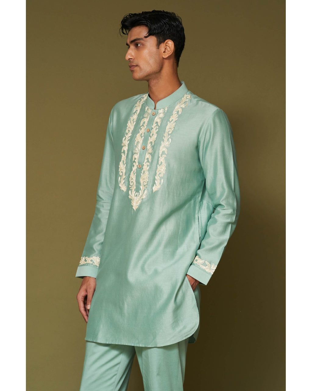 Aqua Dori Embroidered Chanderi Kurta Set