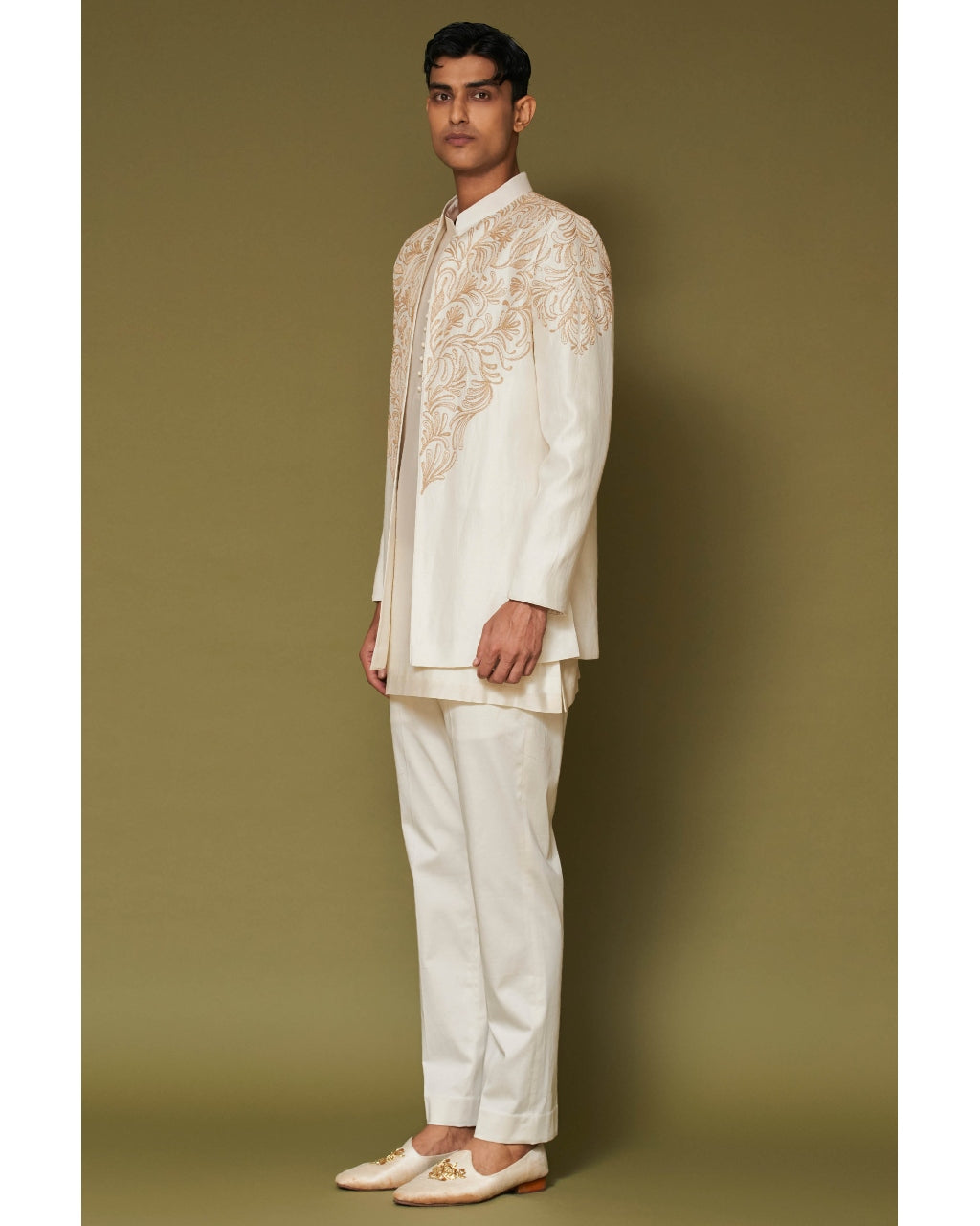 Ivory Dori Embroidered Bandhgala Set