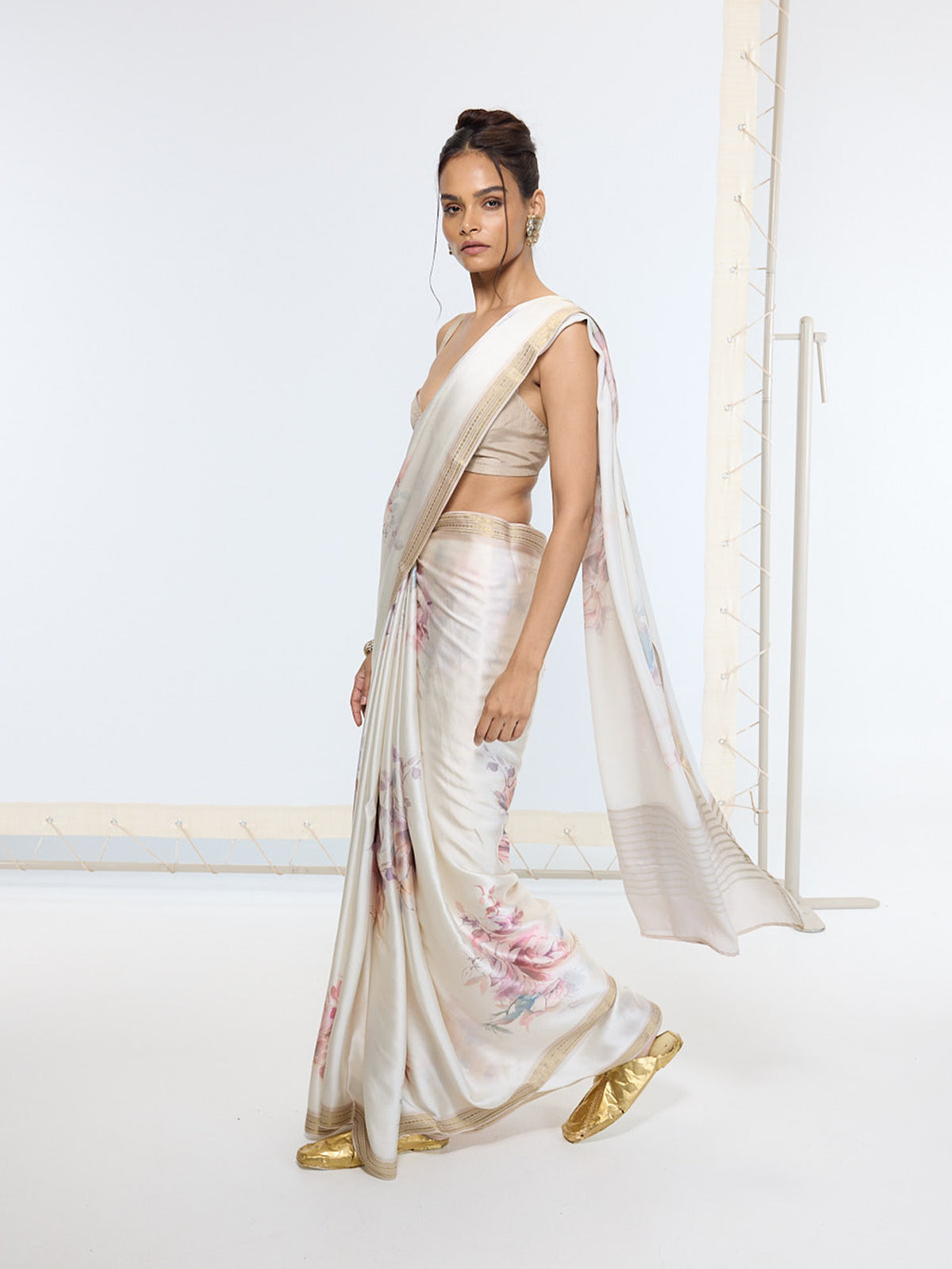 Handwoven Powder White Printed Sari