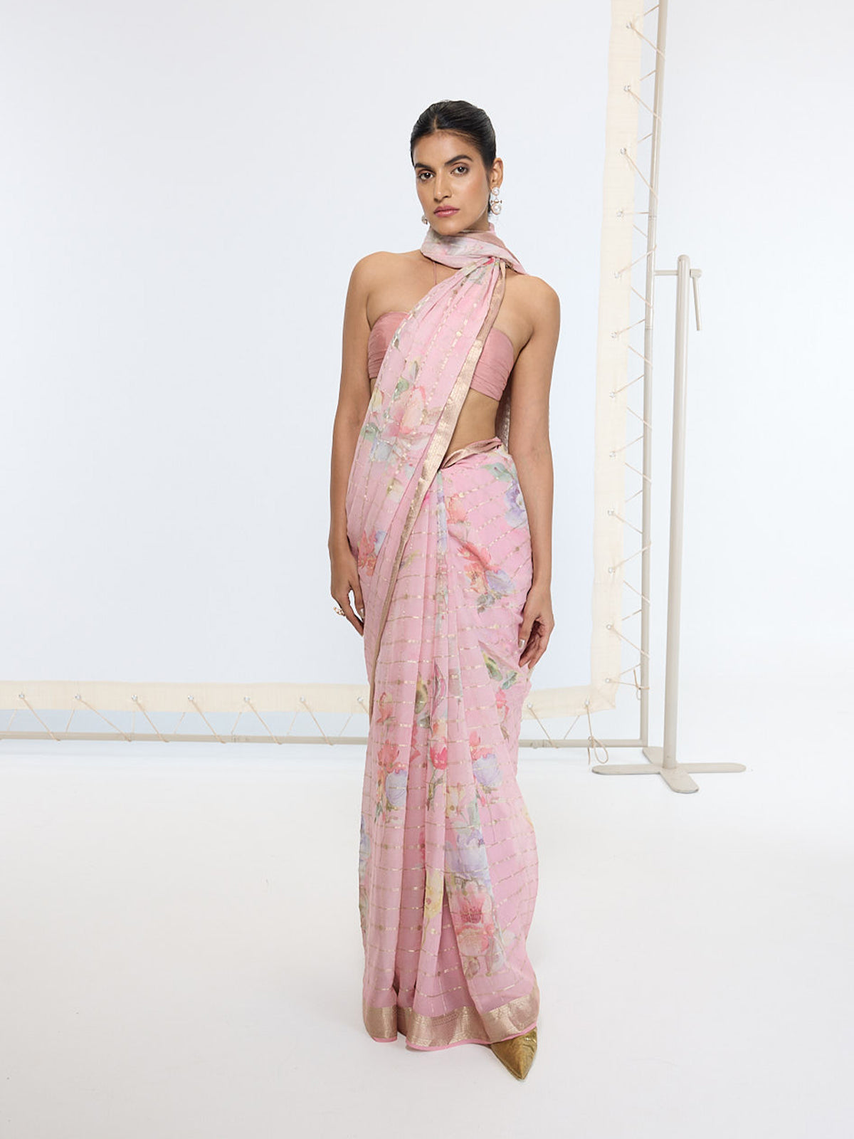 Handwoven Ballet Pink Printed Sari