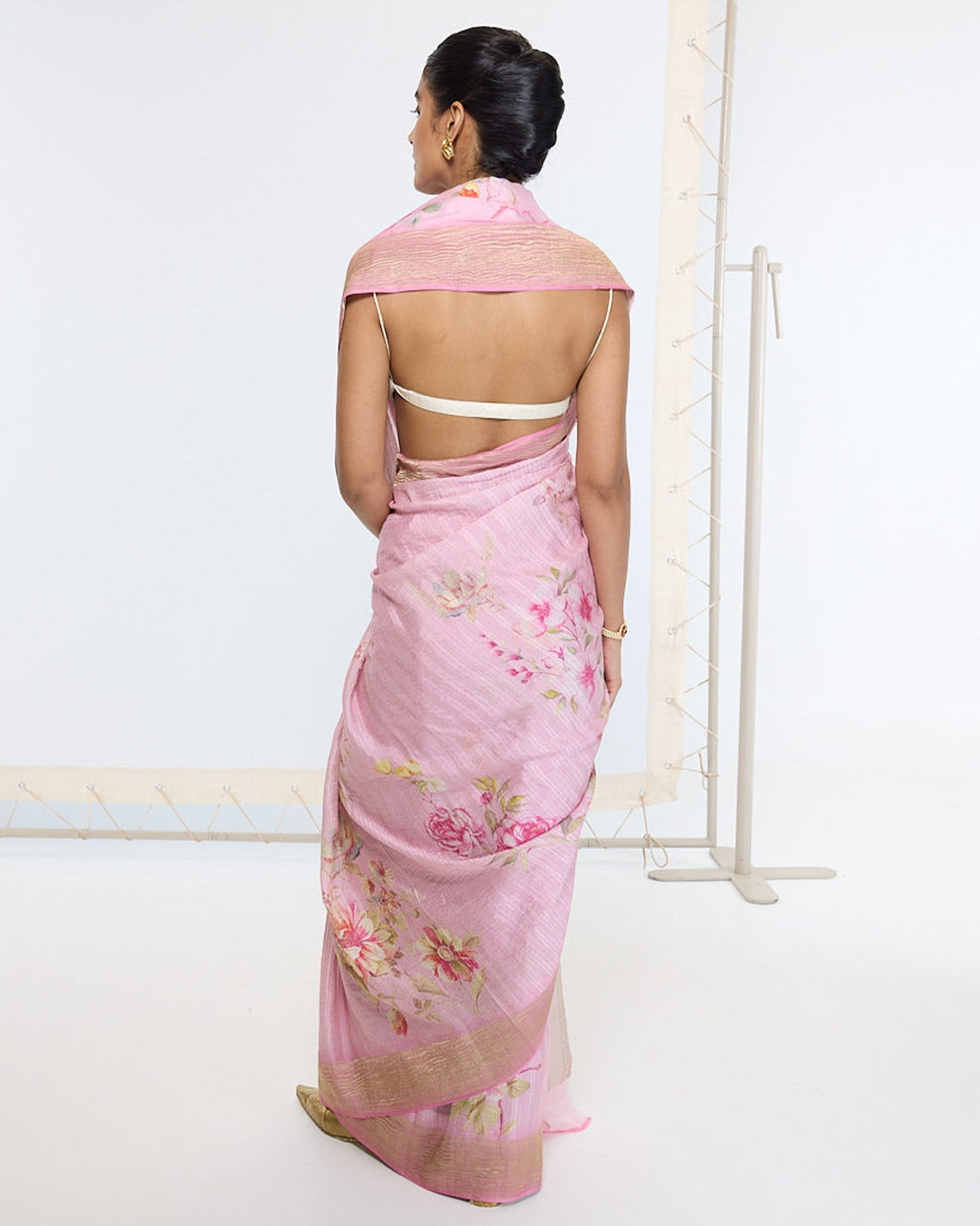 Handwoven Candy Pink Printed Sari