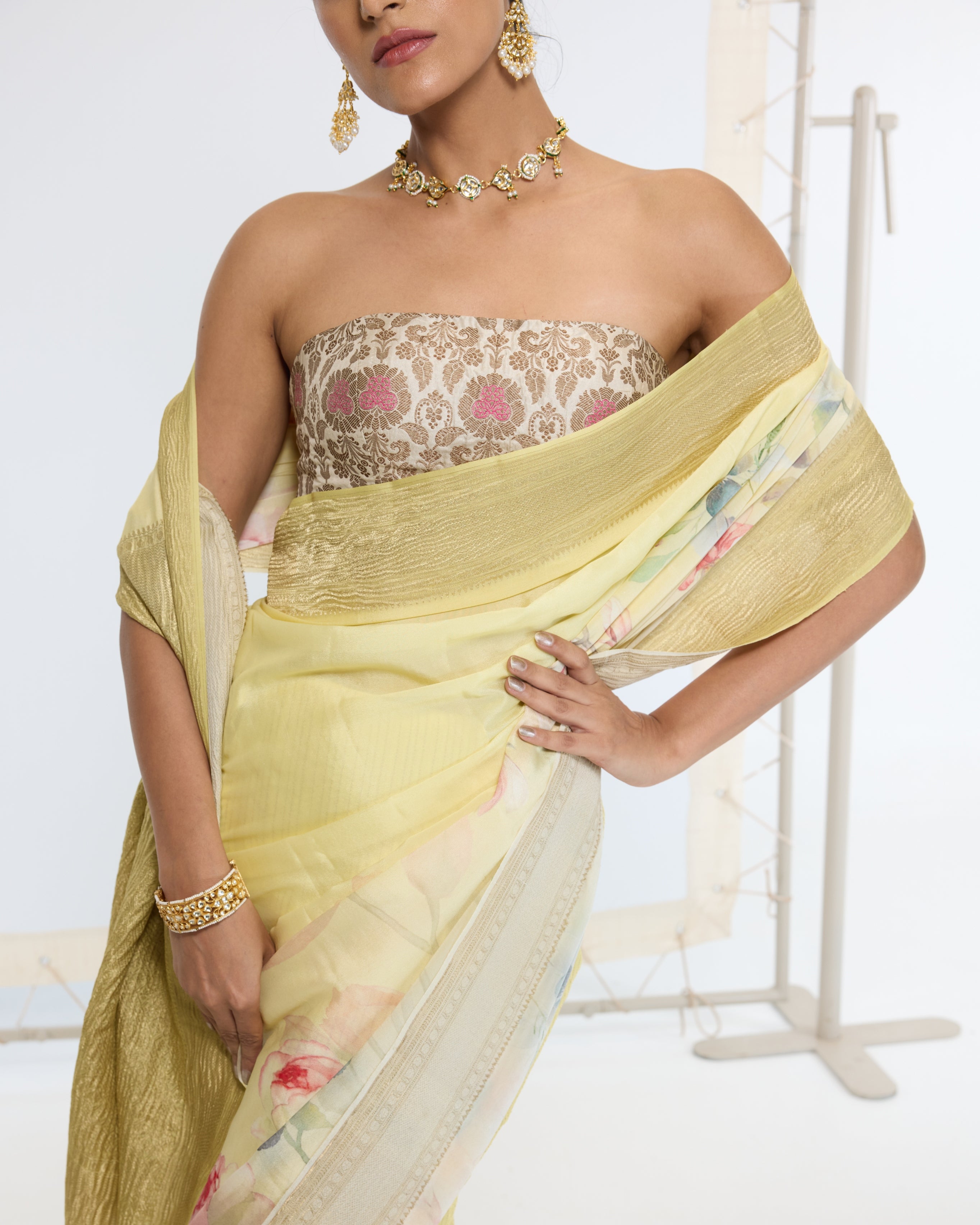 Handwoven Pastel Yellow Printed Sari
