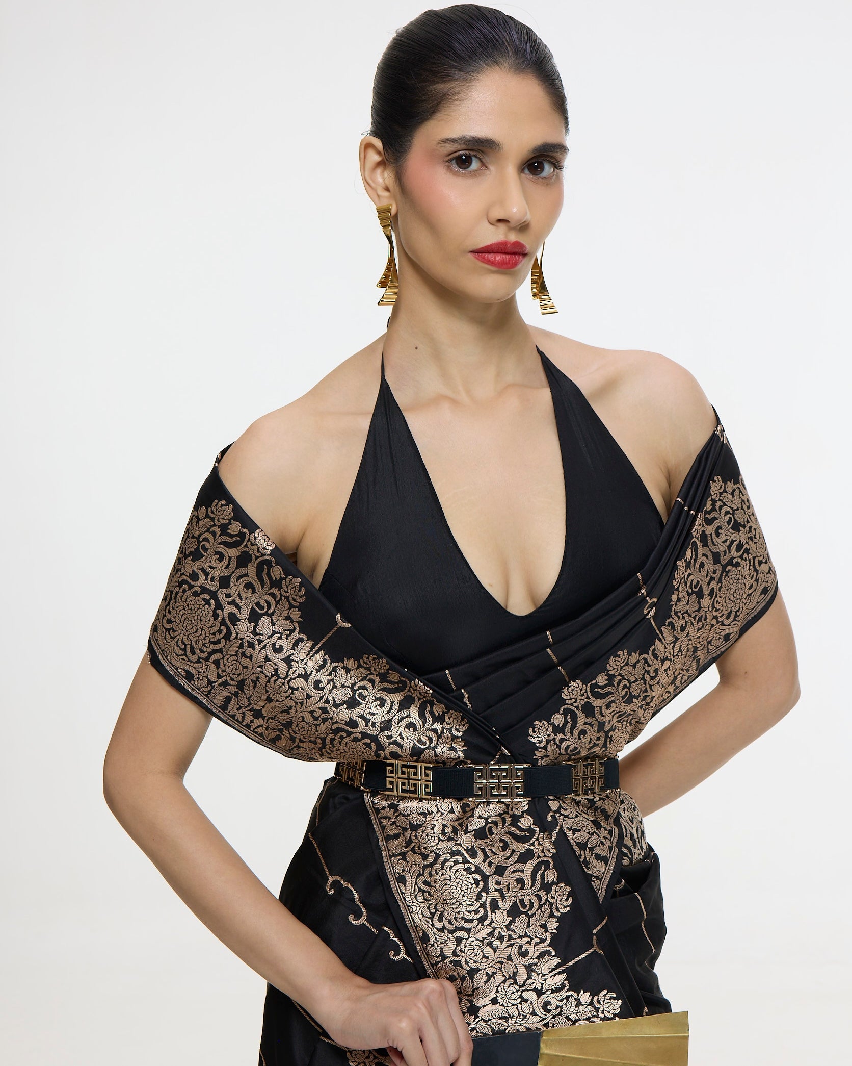 Handwoven Black Mashroo Silk Sari