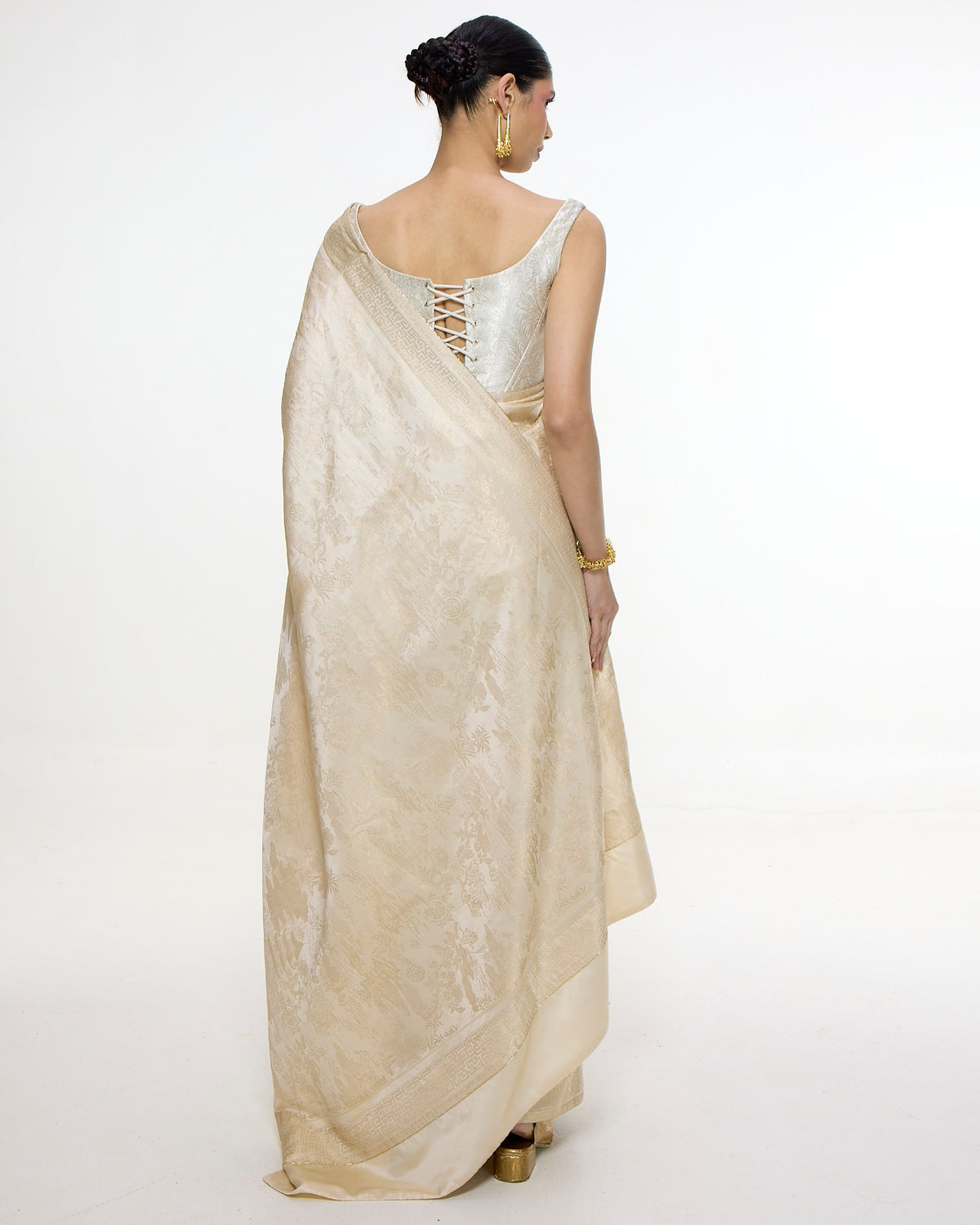 Handwoven Ivory Kadhwa Banarasi Sari