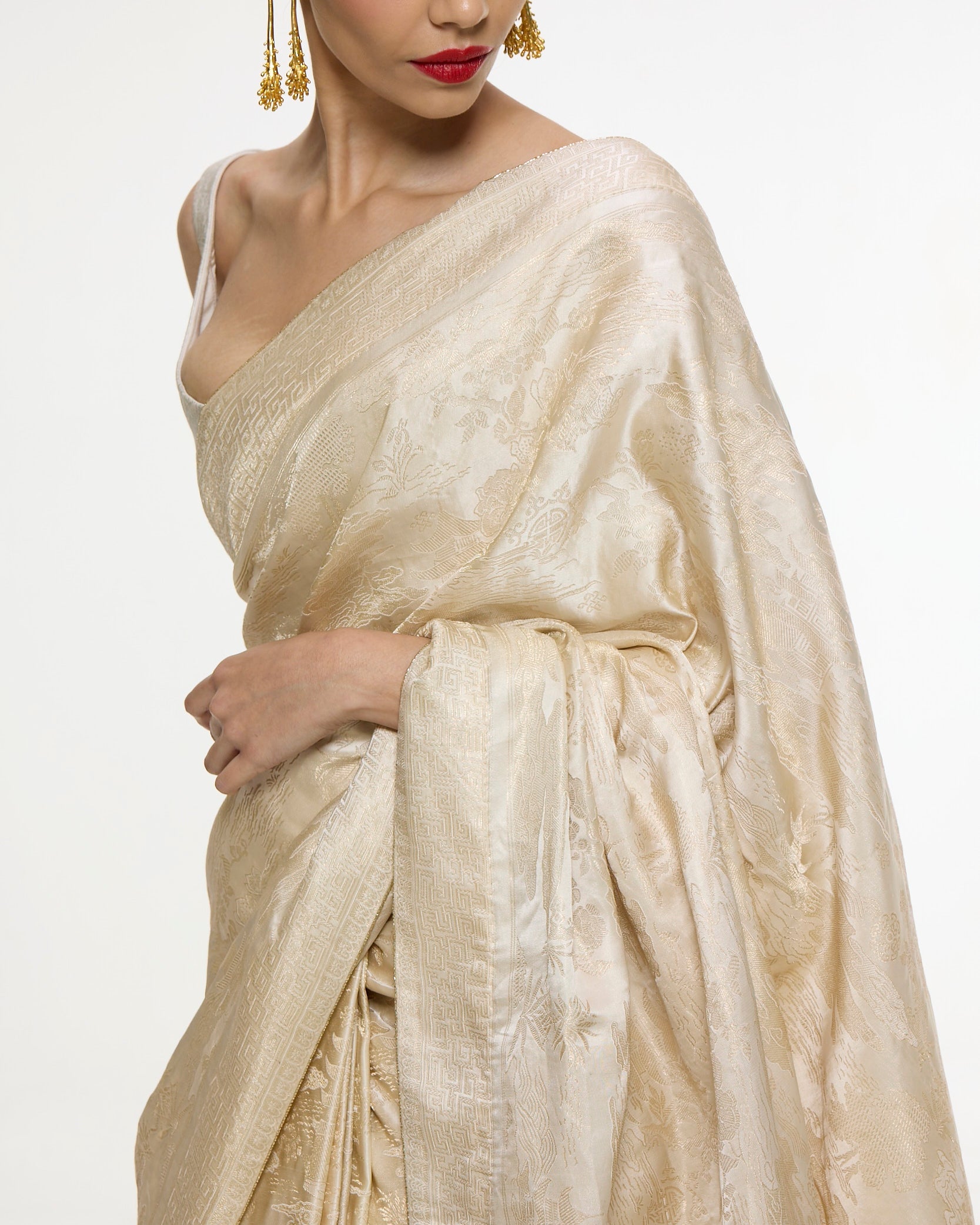 Handwoven Ivory Kadhwa Banarasi Sari