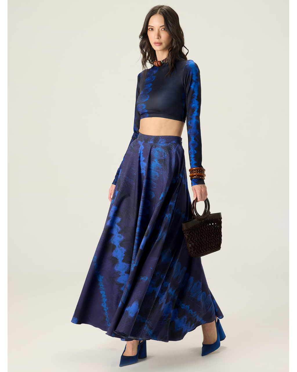 Gigi blouse and dracy skirt