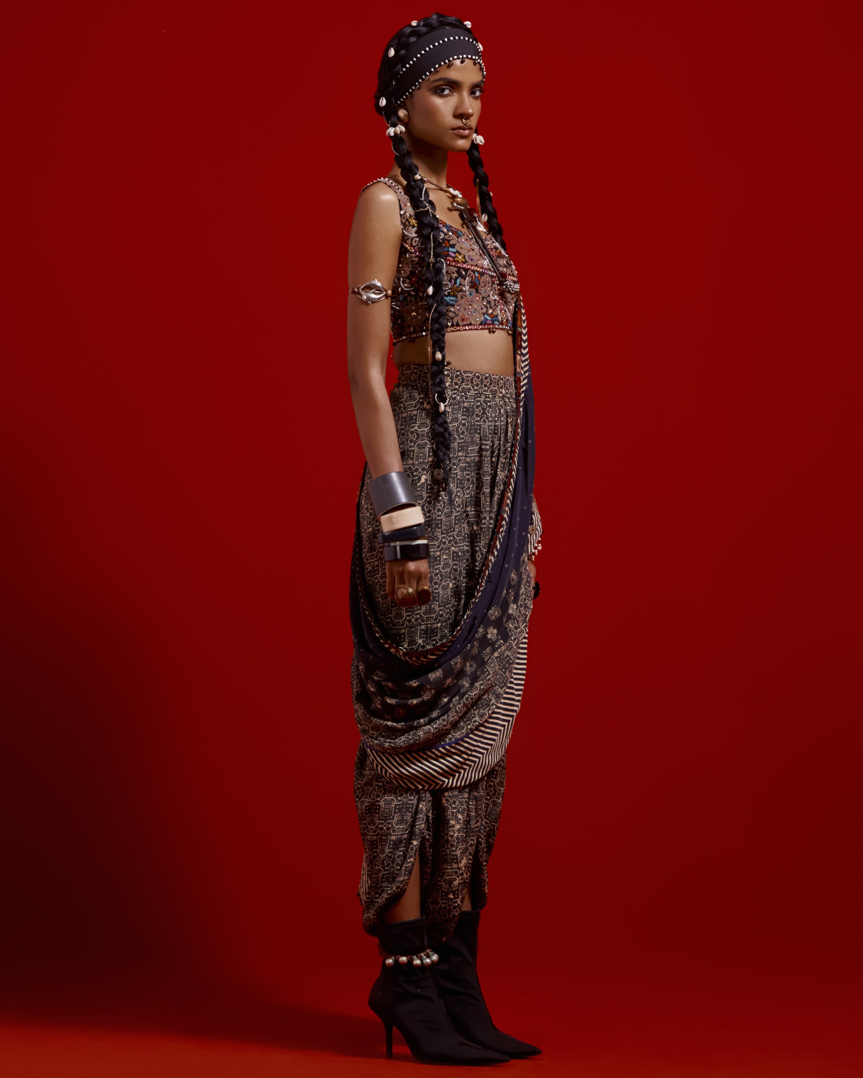 Sadhvi Chekered Draped Sari Set