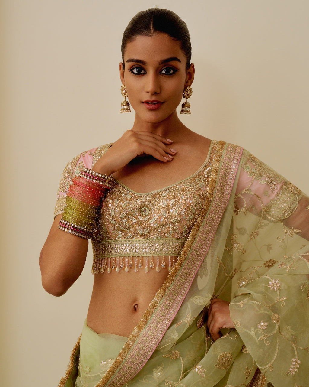 Raabta Sari Set