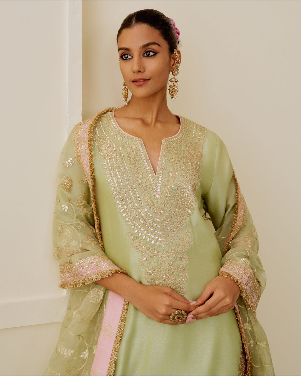 Safeena Sharara Set