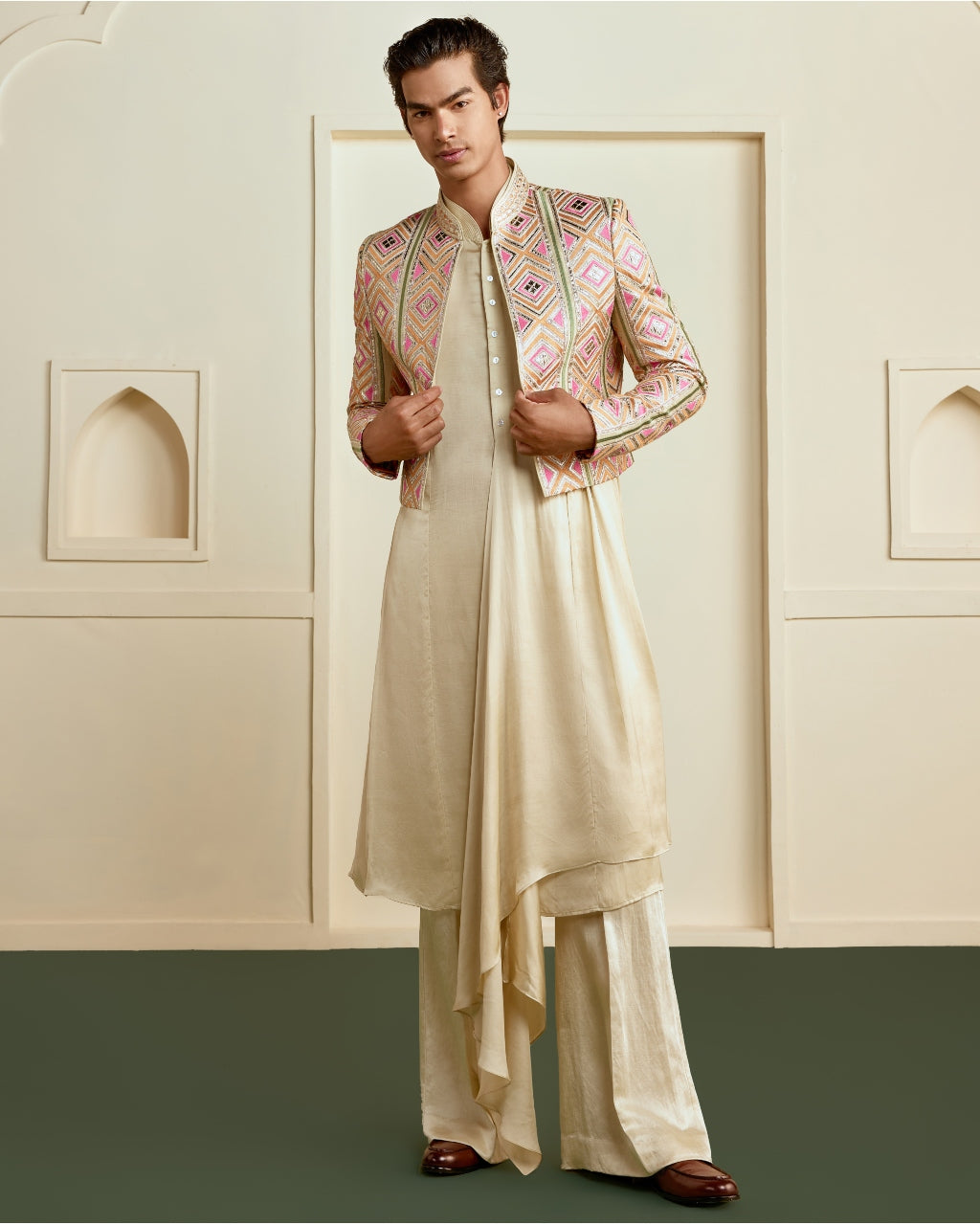 Aaryan Jodhpuri Set