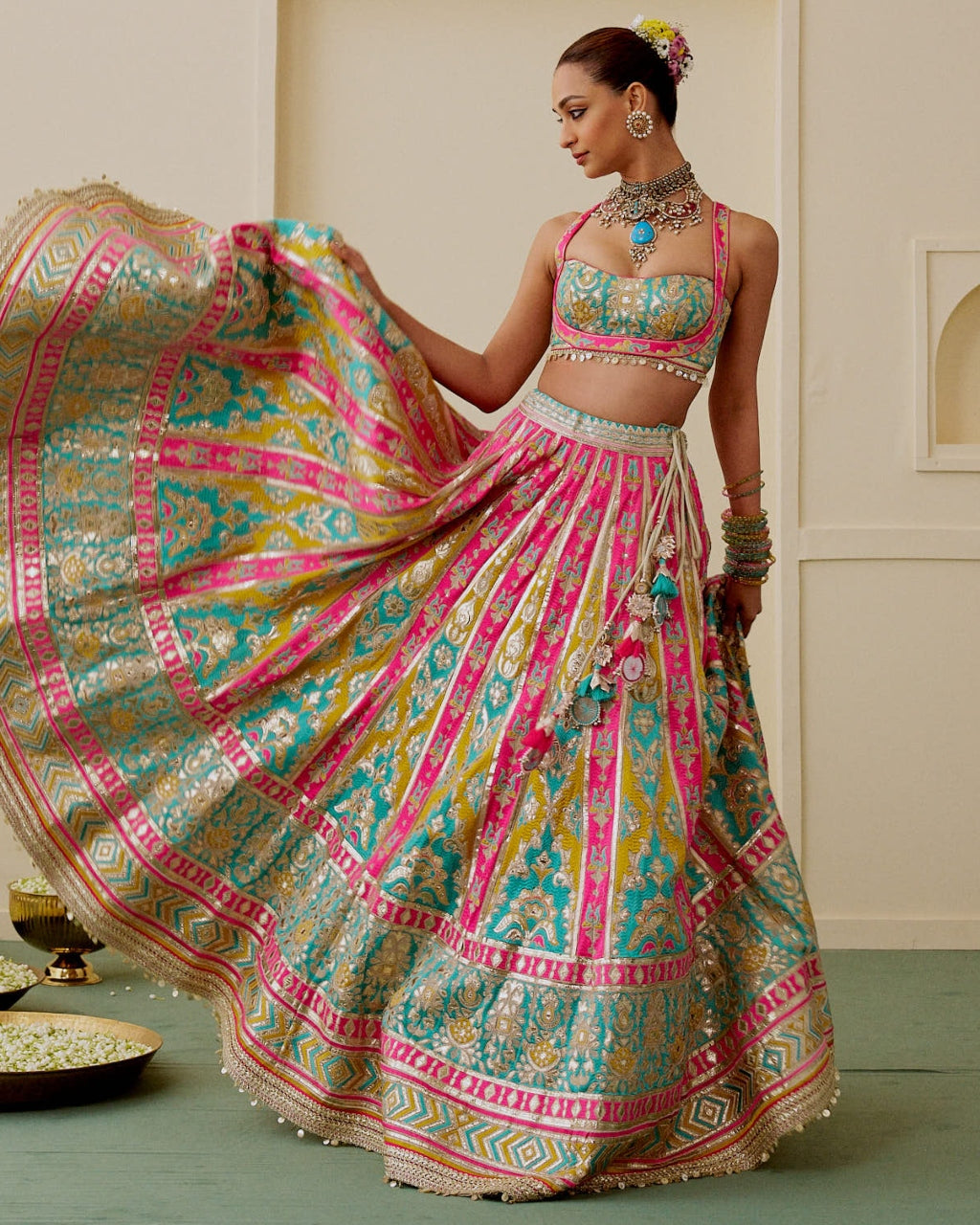 Zamaana Lehenga Set