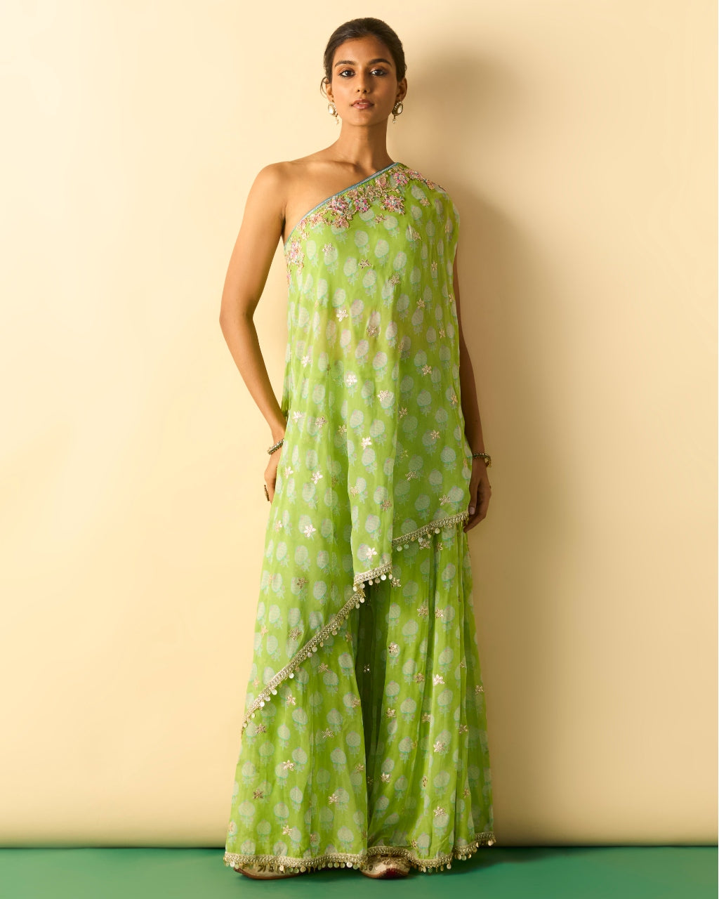 Green Dia One Shoulder Set