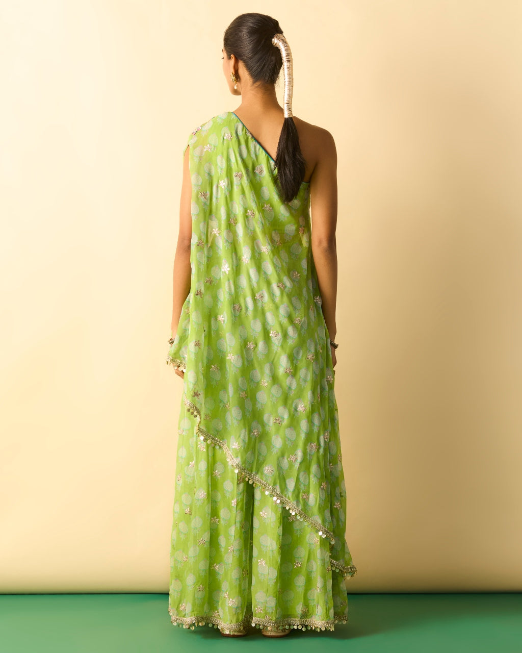 Green Dia One Shoulder Set