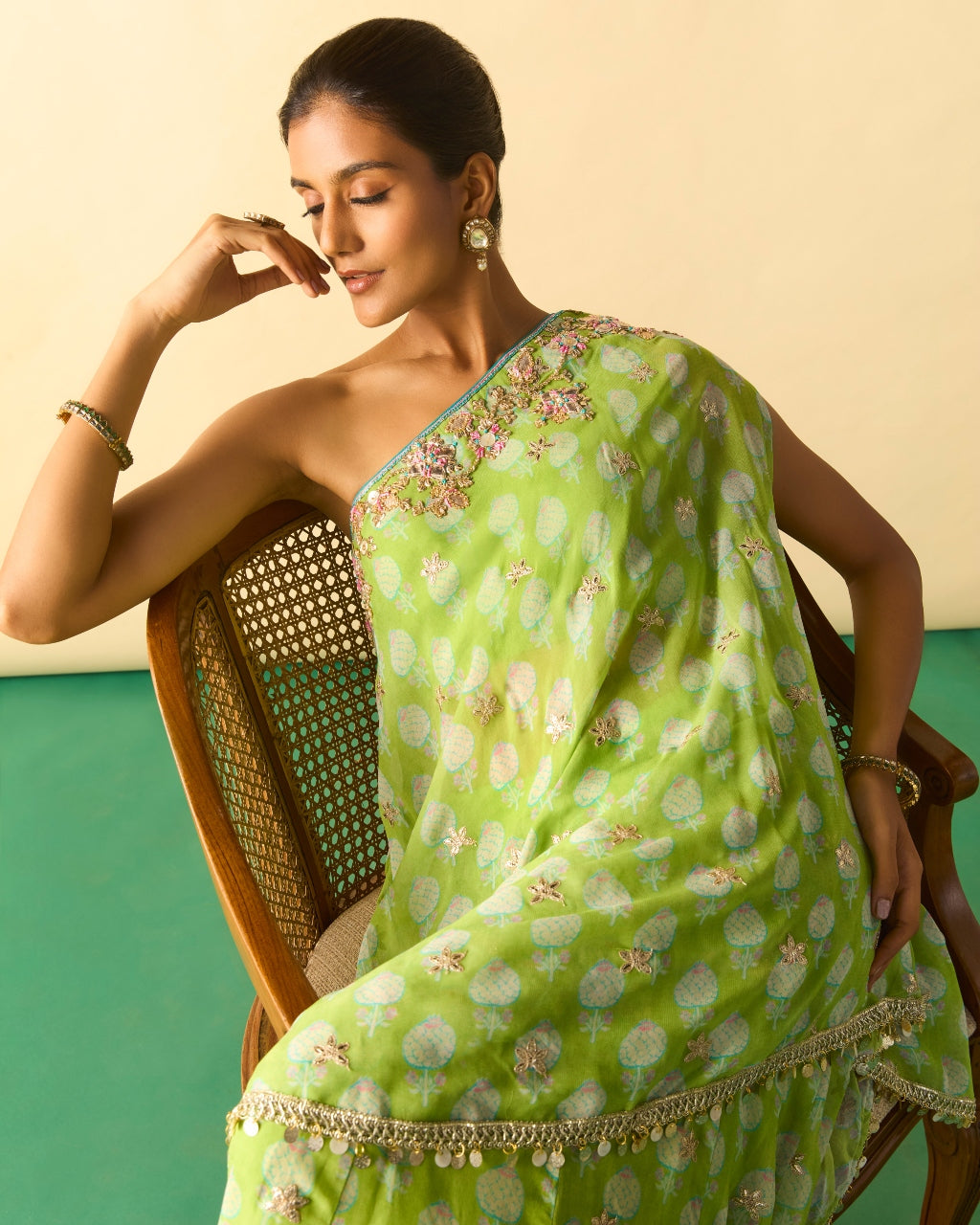 Green Dia One Shoulder Set