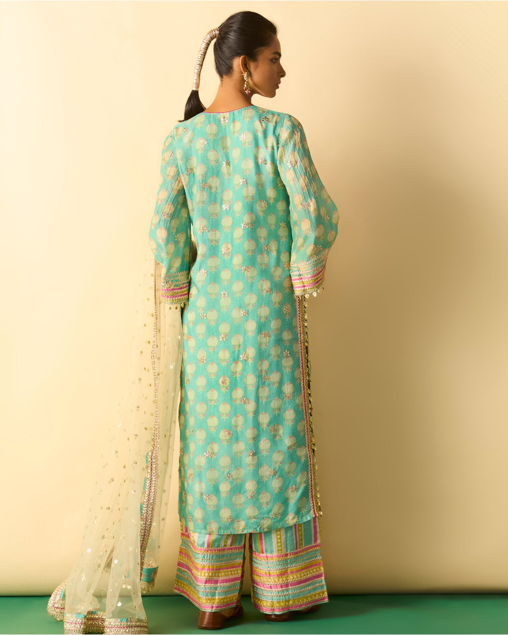 Dwiti Kurta Set