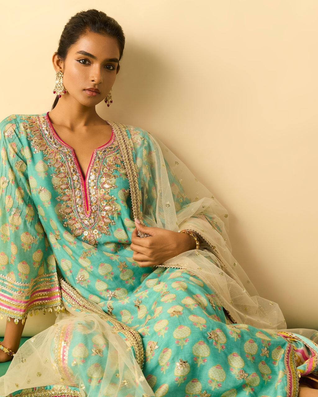 Dwiti Kurta Set