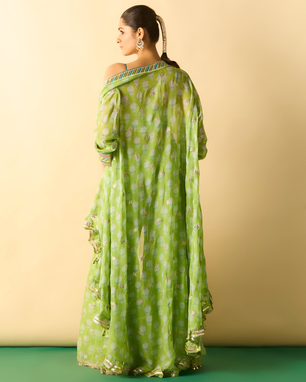 Green Dharika Cape Set