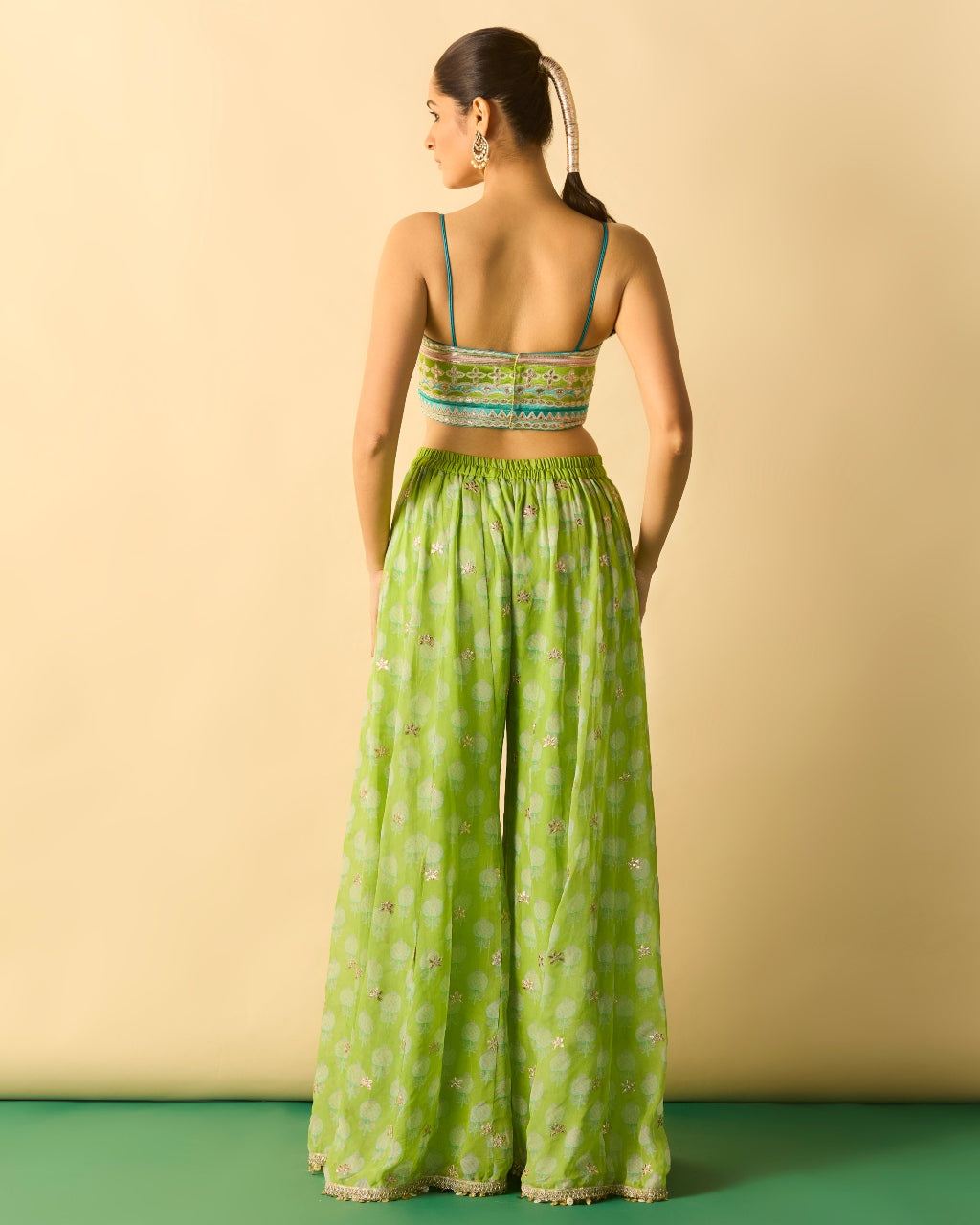 Green Dharika Cape Set