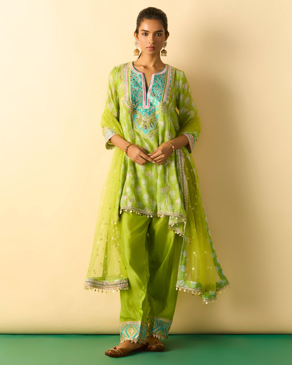 Green Anvi Farshi Set